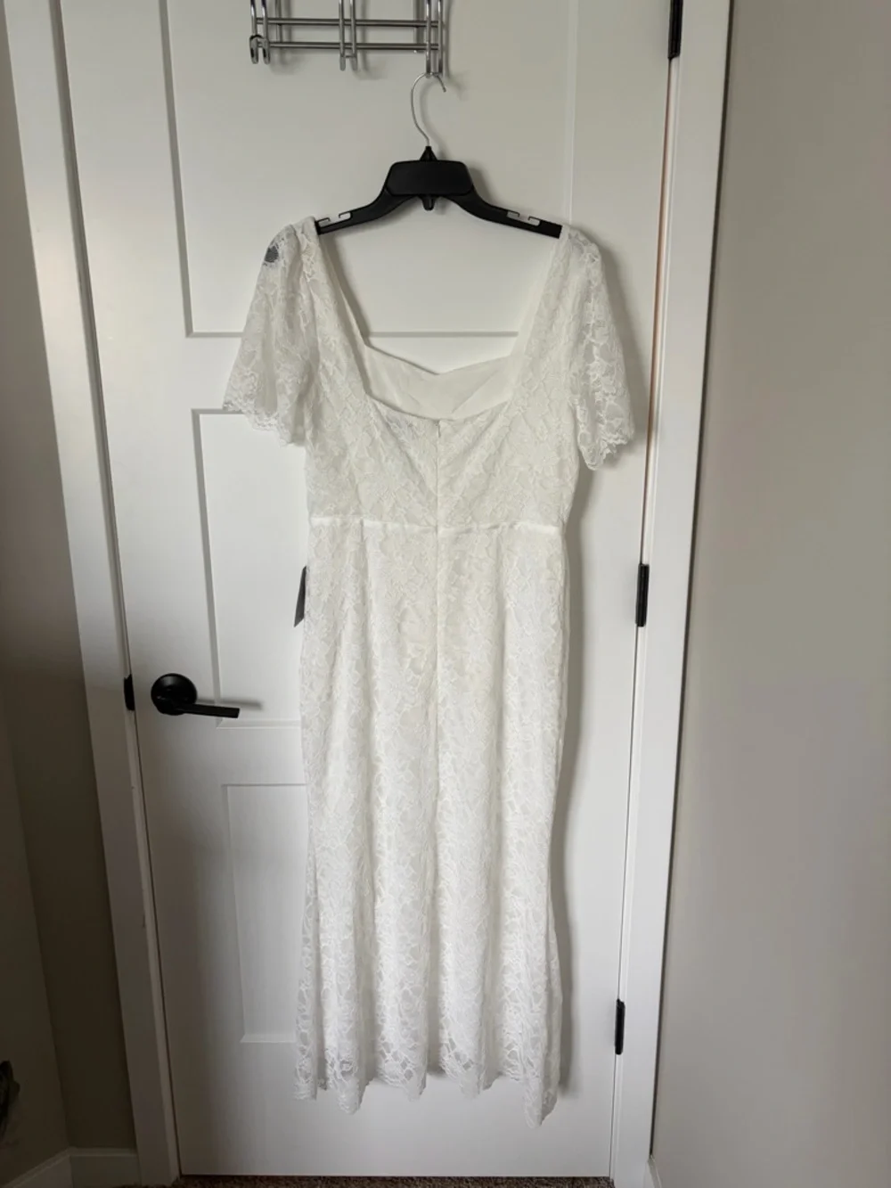 NWT: NSR White Lace Midi Dress with Square Neck - Picture 4 of 9